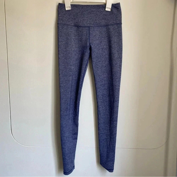 3/$39 Victoria’s secret VSX Sport leggings XS - Picture 1 of 4